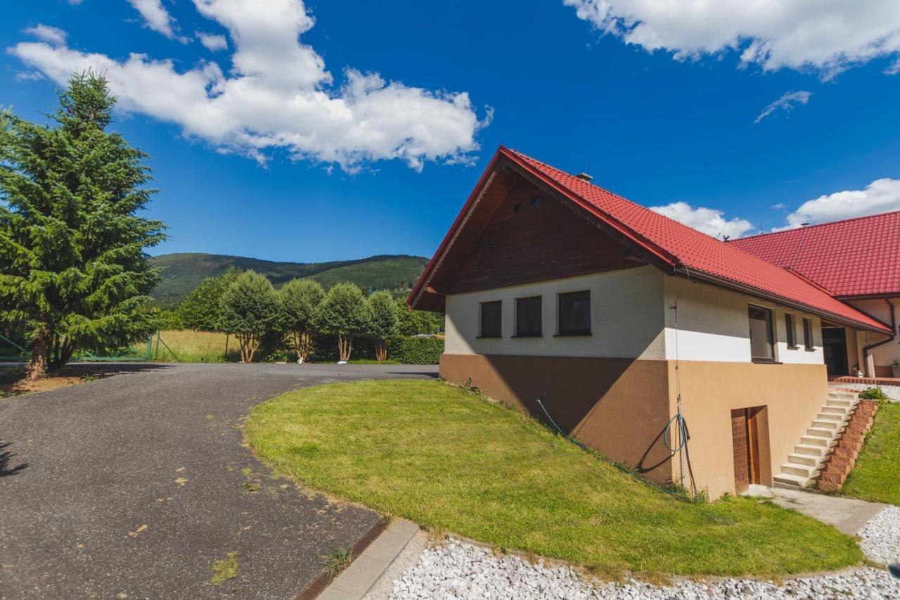 Apartman Kinskych Roznov pod Radhostem Bagian luar foto